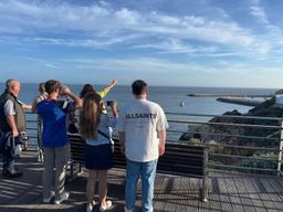 Albufeira : Visite à pied de la vieille ville avec Tapas et Vin