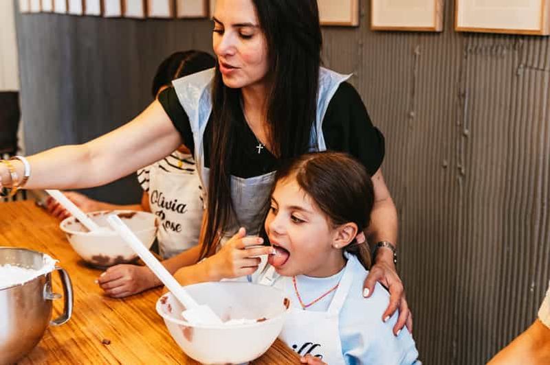 Paris : Cours culinaire de macarons français avec un chef
