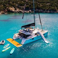 Agios Nikolaos : Excursion en catamaran Déjeuner et jouets aquatiques