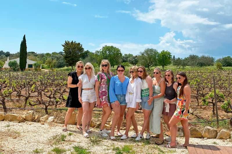 Carvoeiro/Portimão/Alvor : visite guidée du vin avec dégustation, tapas et musique