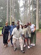 Aventure dans l'est du Ghana : jardins, chutes et dégustation de vin de palme