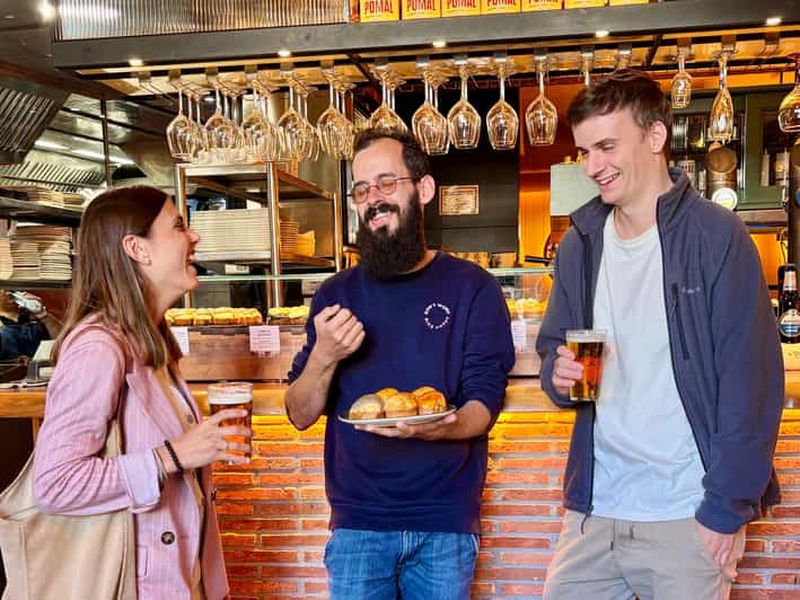 Bilbao : Visite de dégustation de vins et de pintxos avec un guide local
