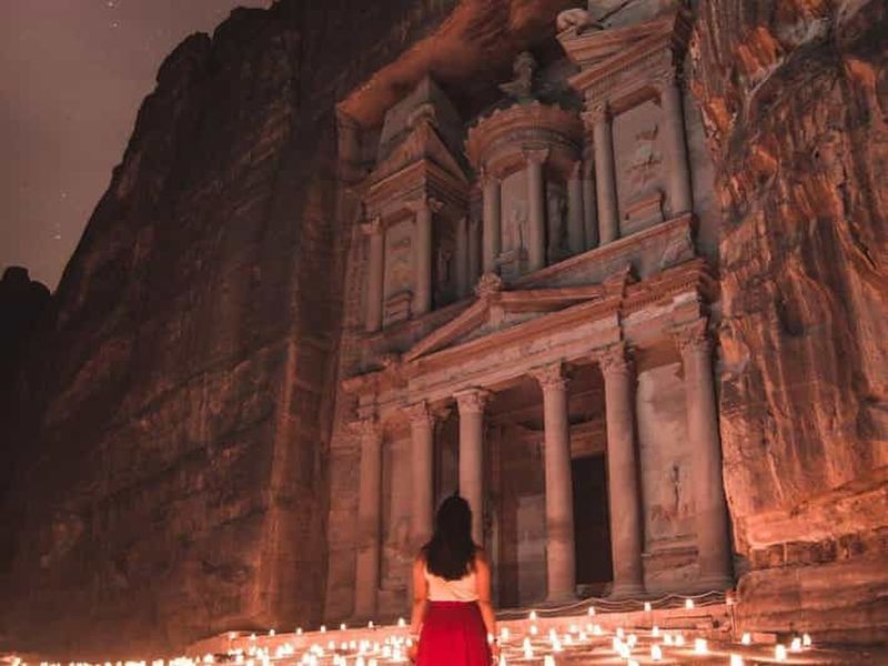 Amman : Petra by Night Tour avec visite optionnelle de jour