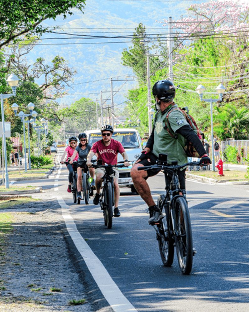 Visite guidée en E-bike : A la découverte de la vallée d'Anton