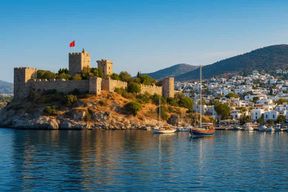 Port de Bodrum : visite citadine guidée avec château et mausolée