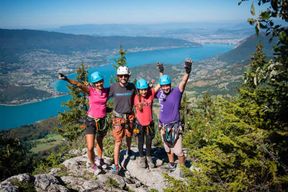 Via Tyro : Randonnée Via ferrata et Tyroliennes