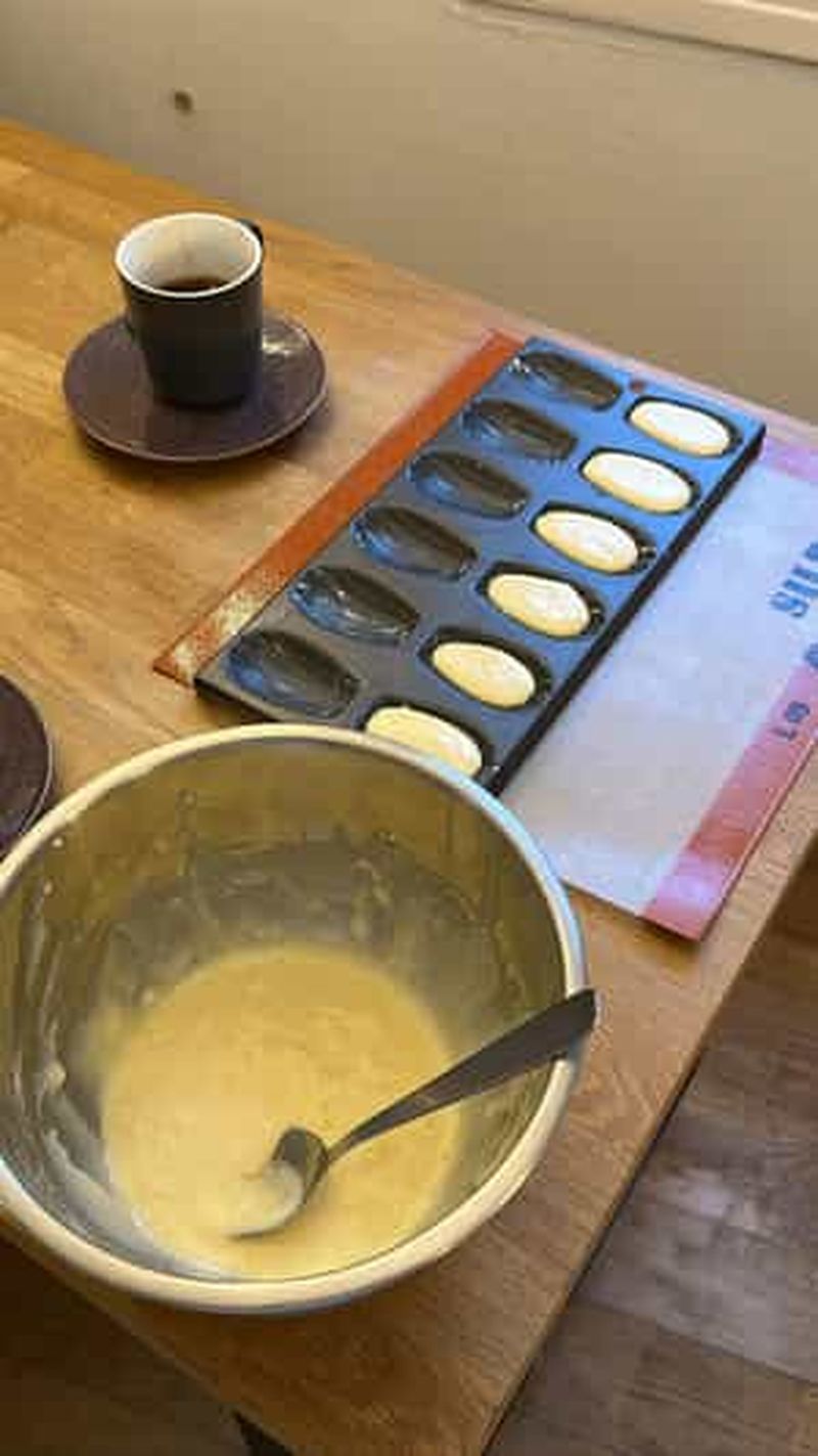 Paris: Cuisinez des Madeleines et emportez les avec vous