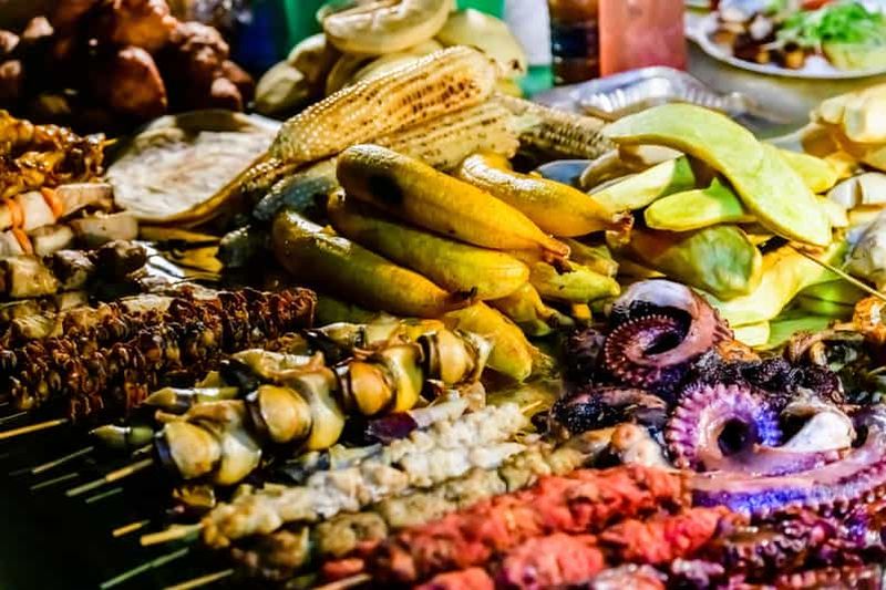 Zanzibar : visite nocturne de Stone Town, du marché de Darajani à Forodhani