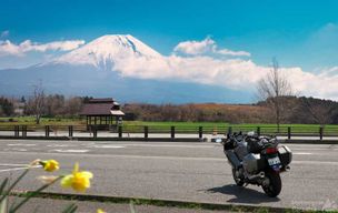Au départ de Tokyo : visite privée en moto - Fuji, Hakone, Onsen