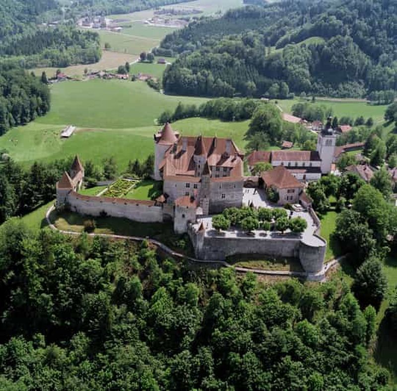 Au départ de Genève : Tour de la Gruyère avec fromageries et chocolateries