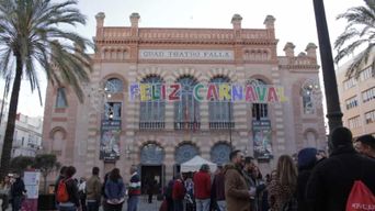 Cadix : route du carnaval