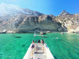 Cagliari : tour en bateau avec 4 arrêts baignade, plongée avec tuba et prosecco