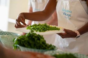Cours de cuisine grecque avec un chef local, vin et repas à Drios