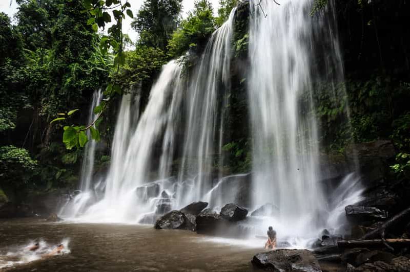 Cascade de Phnom Kulen et les 1 000 lingas sacrés (avec déjeuner)