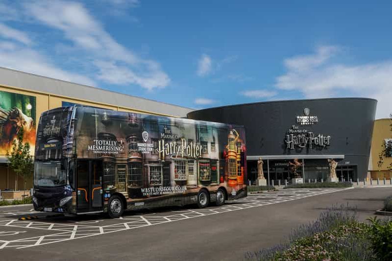 Londres : visite des studios Warner Bros. Harry Potter et bus de marque