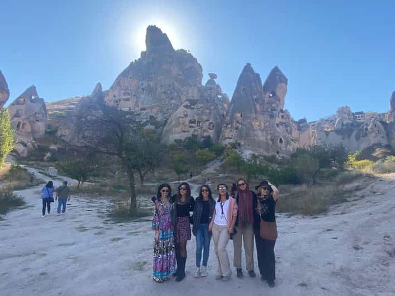 Visite d'une jounée de la Cappadoce rouge avec le musée en plein air de Zelve