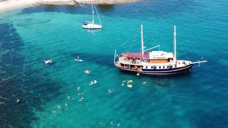 Split : Croisière à la nage sur les îles Brač et Šolta (tout compris)