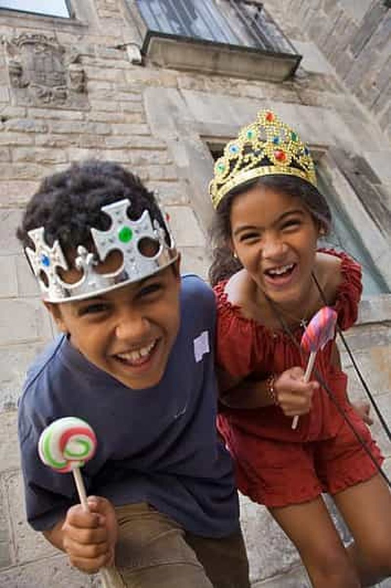 Visite à pied de 2,5 heures en anglais pour les enfants et les familles