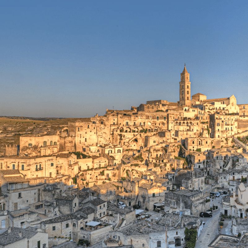 MATERA & GROTTAGLIE VAN TOUR, LA CHARMANTE CITTÀ DEI SASSI