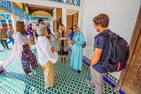 Marrakech : palais Bahia, madrasa Bn Yousef, visite du souk de la médina