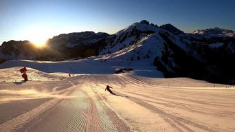 Seceda : ski au lever du soleil et petit-déjeuner alpin