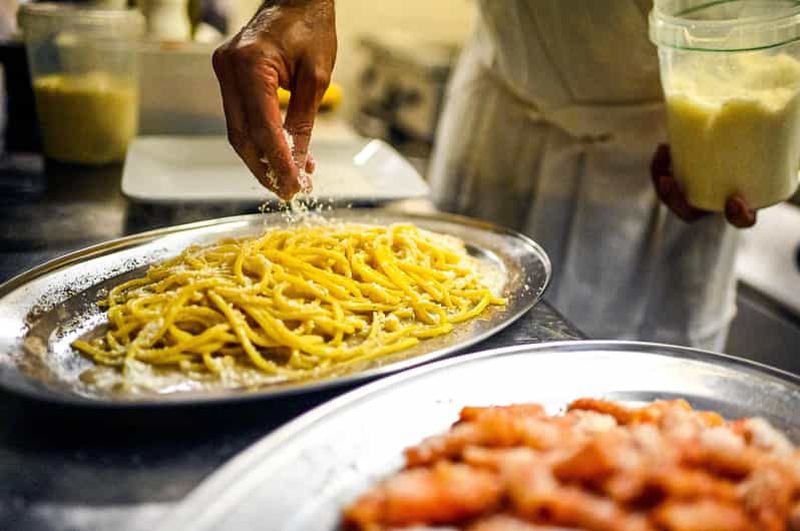 Rome : visite culinaire dans le centre historique avec plus de 8 dégustations