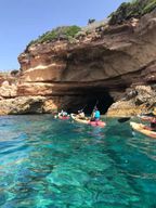 Cala Codolar : excursion en kayak sur mer et dans les grottes avec plongée avec tuba