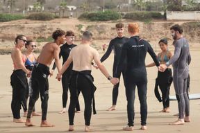 Tamraght : cours de surf pour débutants avec équipement