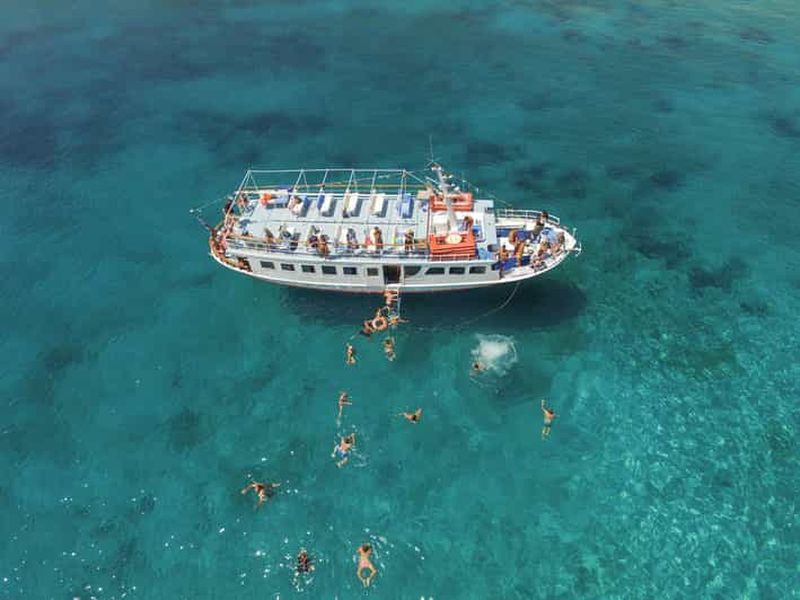 Au départ de Naxos : croisière à Schinoussa et Iraklia avec barbecue.