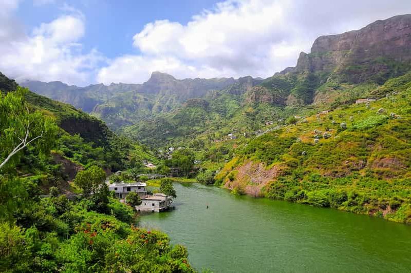 Depuis Tarrafal : Randonnée de Serra à Principal et déjeuner avec des locaux