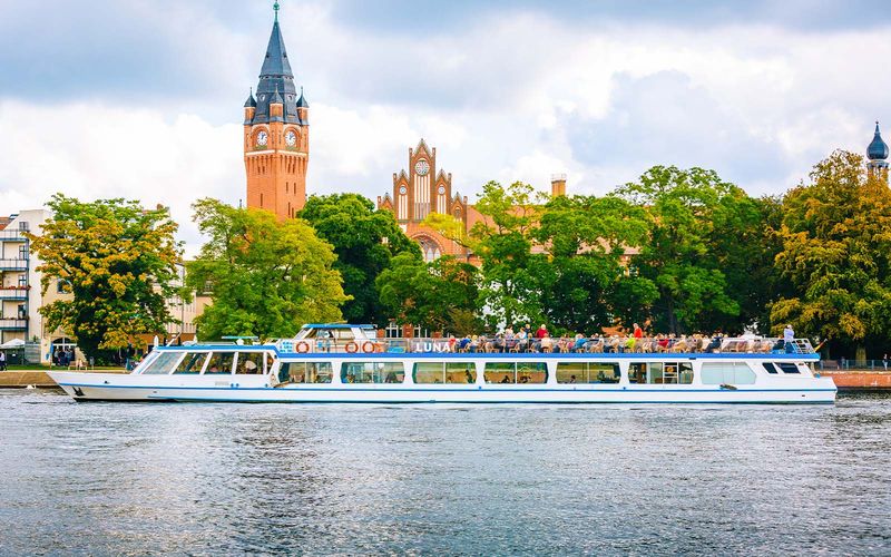 Croisière de 3 heures sur la Spree au lac Müggelsee au départ de Berlin-Treptow