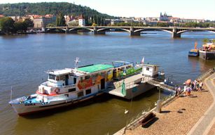 Croisière fluviale vers le zoo de Prague & Billets d'entrée
