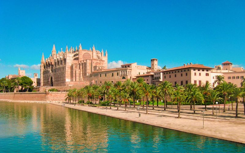 Billets coupe-file pour le palais royal d'Al Mudaina