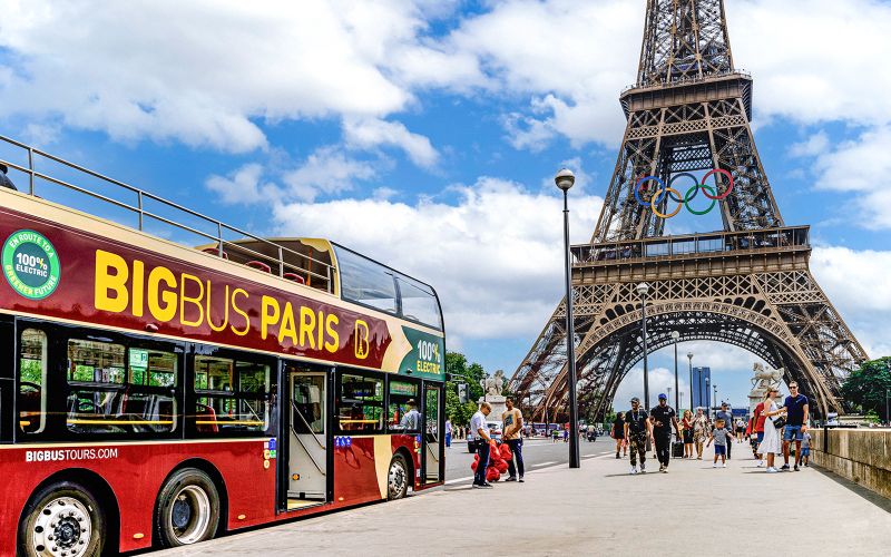 Big Bus : tour en bus Hop-On Hop-Off de Paris avec croisière sur la Seine en option