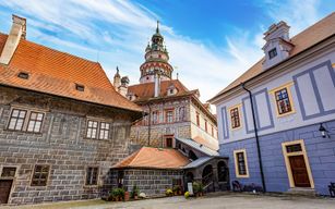 Depuis Prague : Visite guidée de Cesky Krumlov avec entrée au château en option