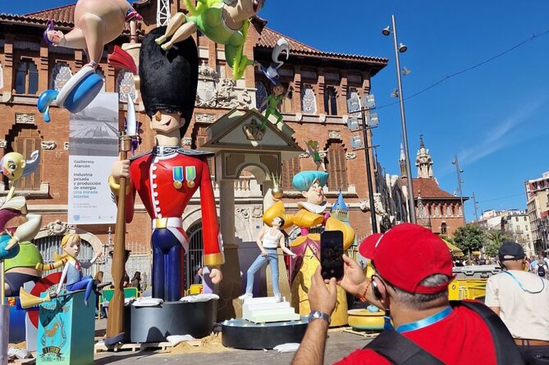 Tour des Fallas de Valence