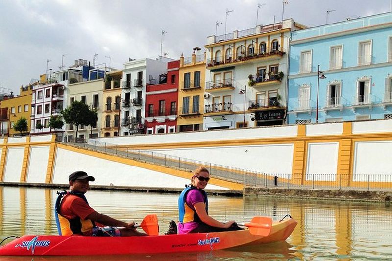 Balade en kayak sur le fleuve Guadalquivir à Séville