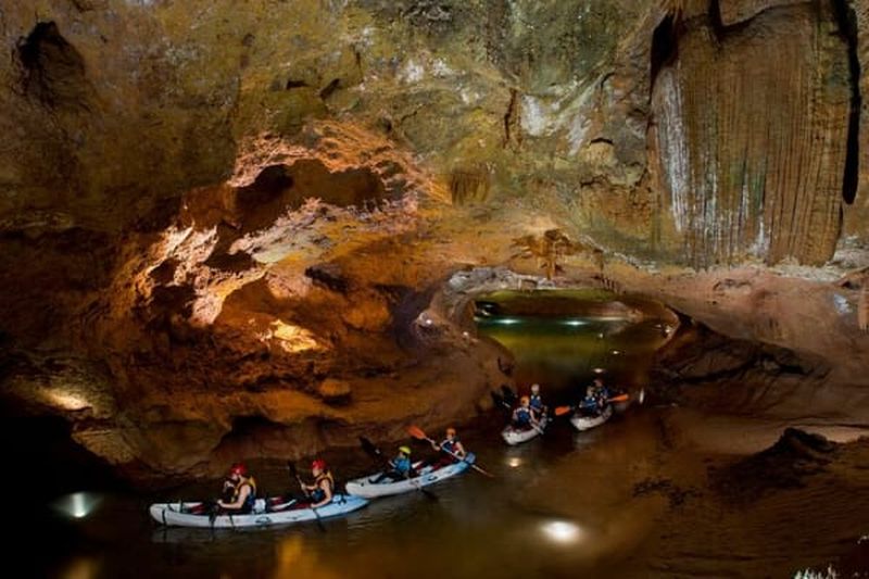 Excursion aux Grottes de San José depuis Valence