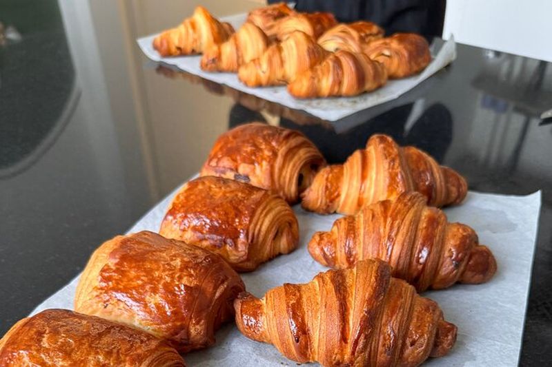 Cours de pâtisserie pour apprendre à faire des croissants à Paris