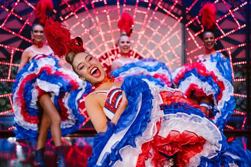 Visite guidée de Paris avec billets pour le Moulin Rouge