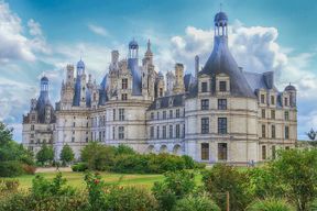 Excursion aux châteaux de Chambord et Chenonceau et aux grottes d'Ambacia depuis Tours