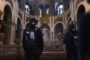 Visite en réalité virtuelle de Notre-Dame de Paris