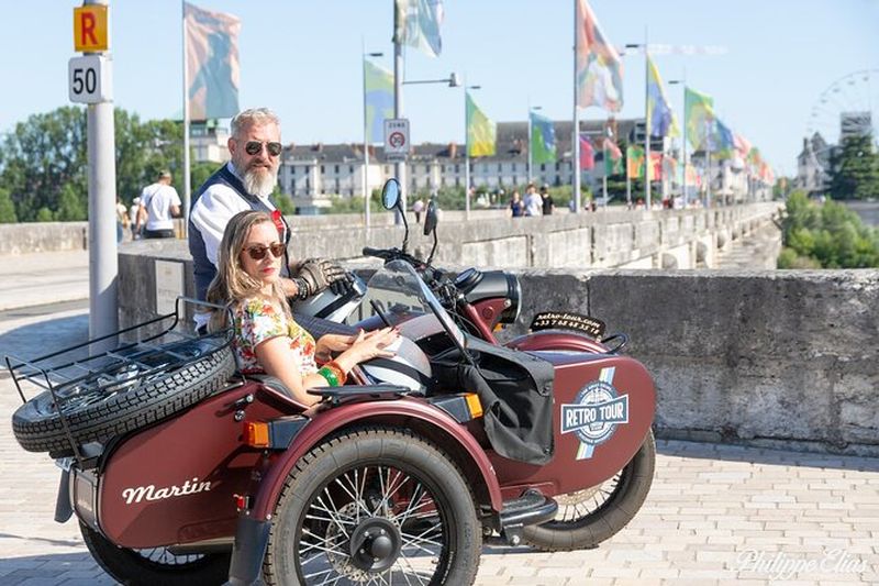 Balade en side-car à Tours