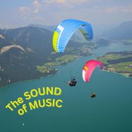 Parapente tandem au-dessus du Wolfgangsee à Salzkammergut