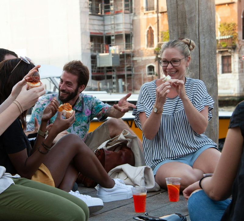Visite guidée pour découvrir les cichetti et les vins vénitiens originaux