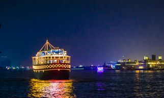 Dîner-croisière sur le Royal Dhow dans la marina de Dubaï avec boissons non alcoolisées à volonté