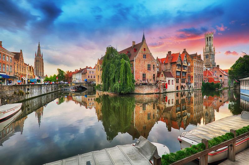 Visitez les points forts de Bruges dans une application de jeu d'exploration de la ville