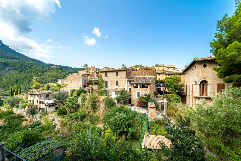 Excursion à Majorque avec Fornalutx, Son Marroig et dégustation de vin