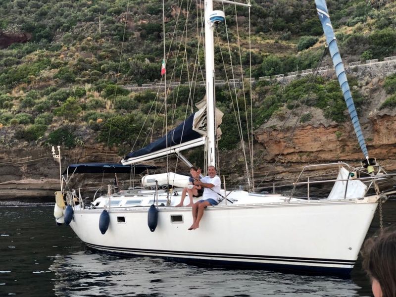 Location de bateau - Jeanneau Sun Magic 44 (Sailboat)