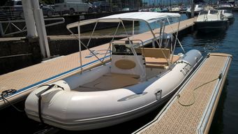 Location de bateau - Zodiac Medline II (Semi-rigid)